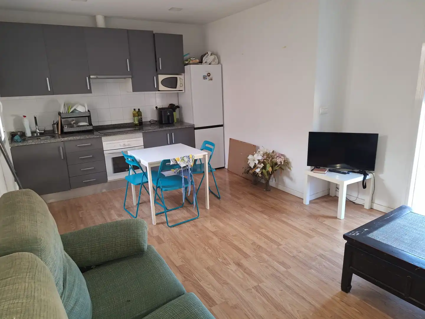 Cuina de Pis en venda en San Vicente del Raspeig / Sant Vicent del Raspeig amb Parquet, Terrassa i Moblat