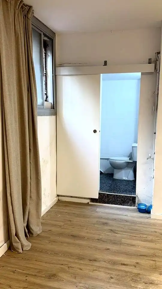 Bathroom of Commercial properties for sale in Barcelona