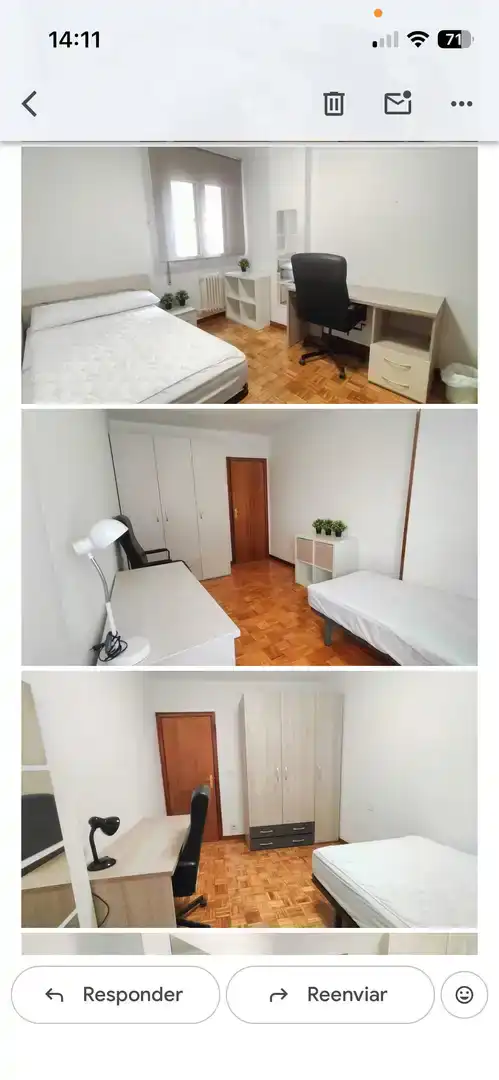 Bedroom of Flat for rent in  Pamplona / Iruña  with Balcony