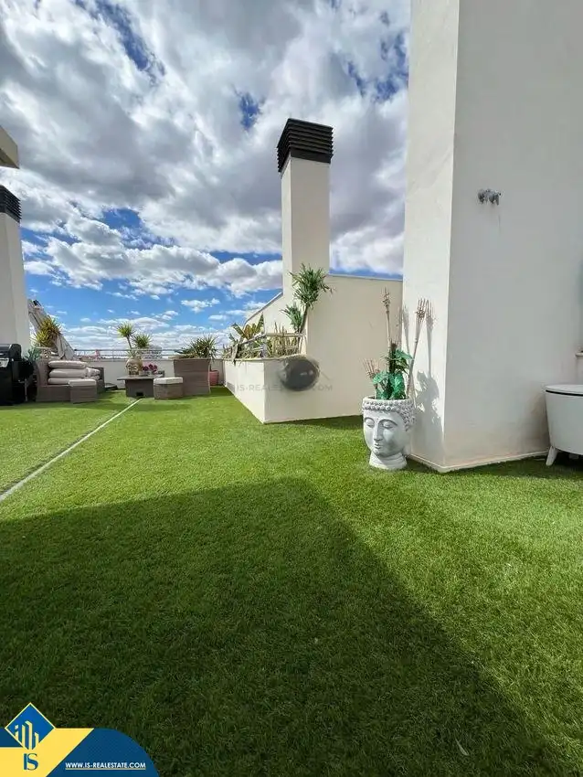 Terrassa de Àtic en venda en Alicante / Alacant amb Terrassa, Moblat i Piscina comunitària