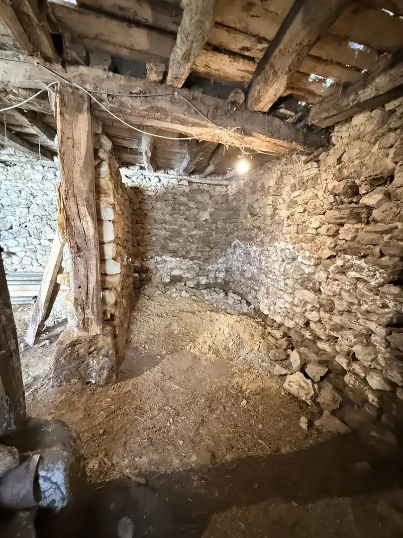 Finca rústica en venda en Medina de Pomar amb Jardí privat, Terrassa i Traster
