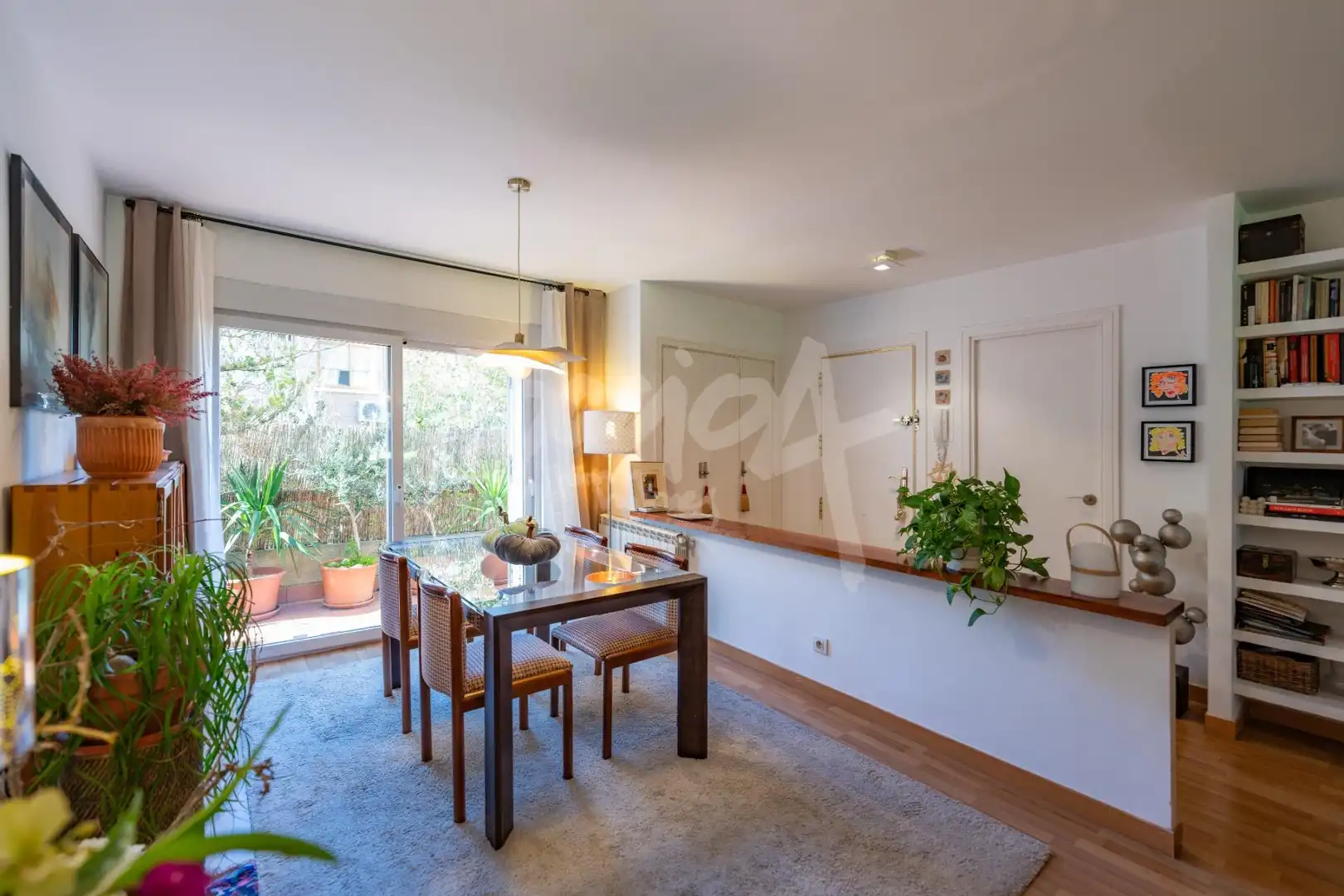 Comedor de Piso en venta en Majadahonda con Calefacción, Jardín privado y Terraza