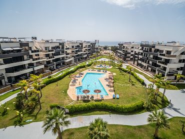 Penthouse mit Pool zum Verkauf in Orihuela Costa