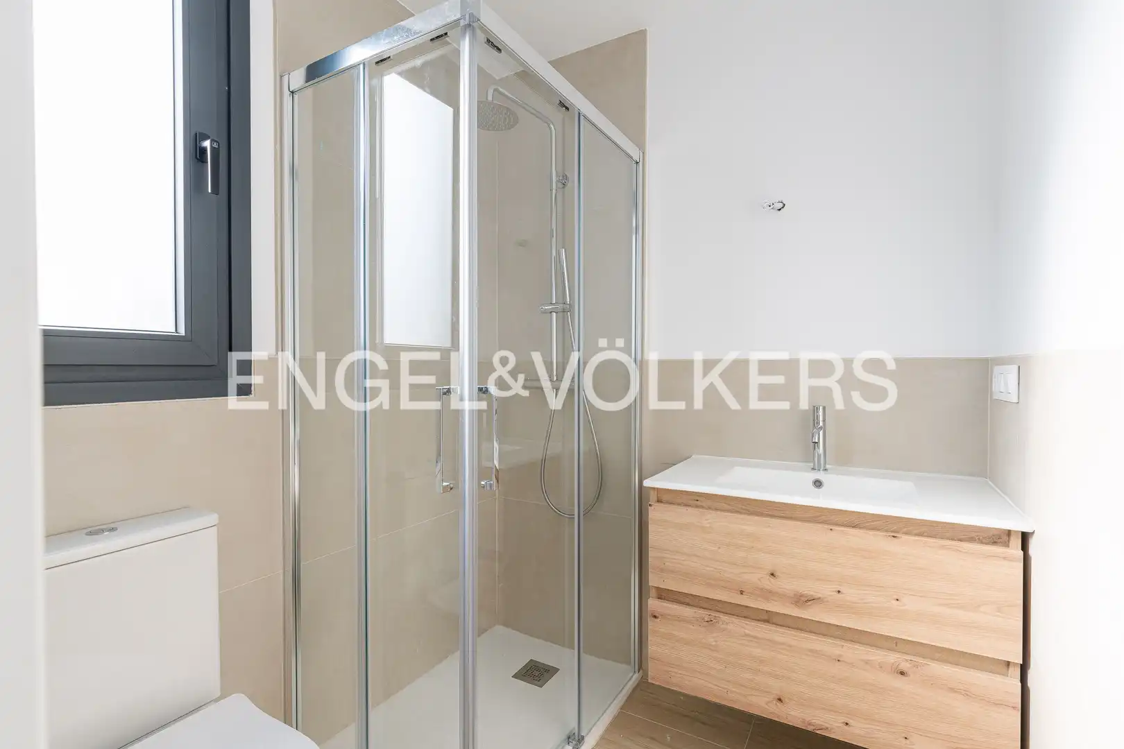 Bajo con ascensor en venta en Rozas Centro, imagen 12