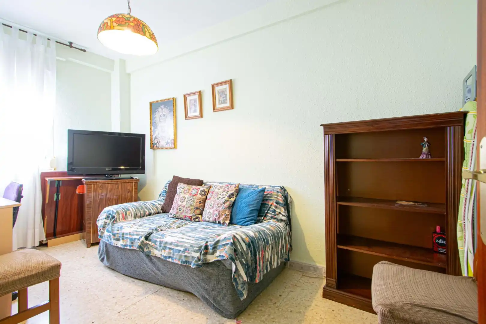 Living room of Ground floor for sale in Sevilla  with Air Conditioner and Heating