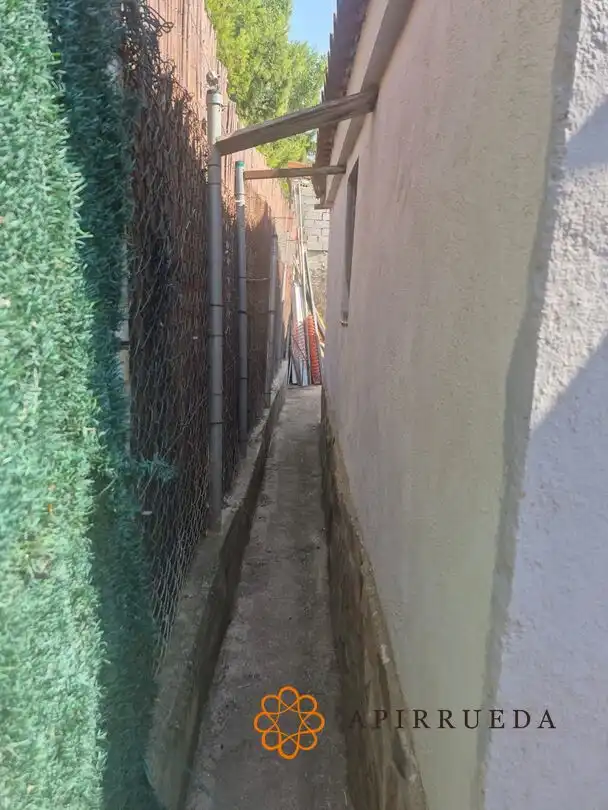 Houses for sale in Alforque  with Air Conditioner, Heating and Storage room