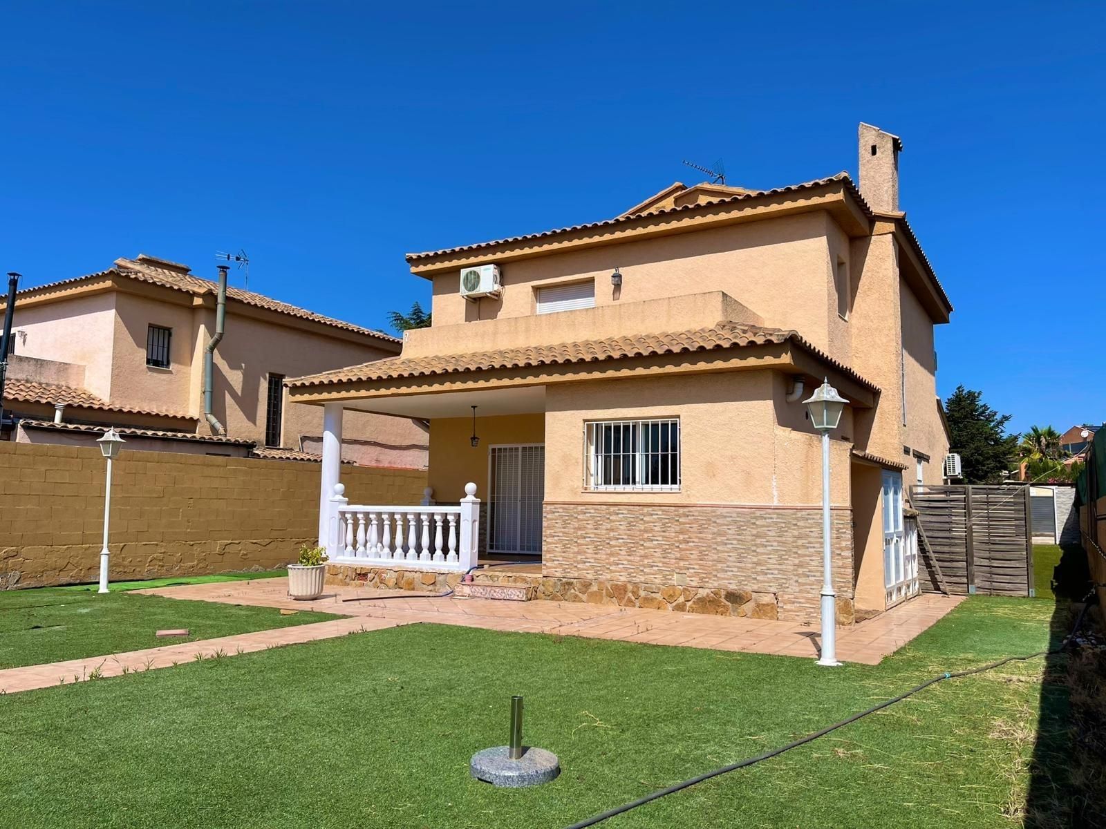 House or chalet for sale in Calle de Pou del Marquès, El Paraíso - Los Almendros