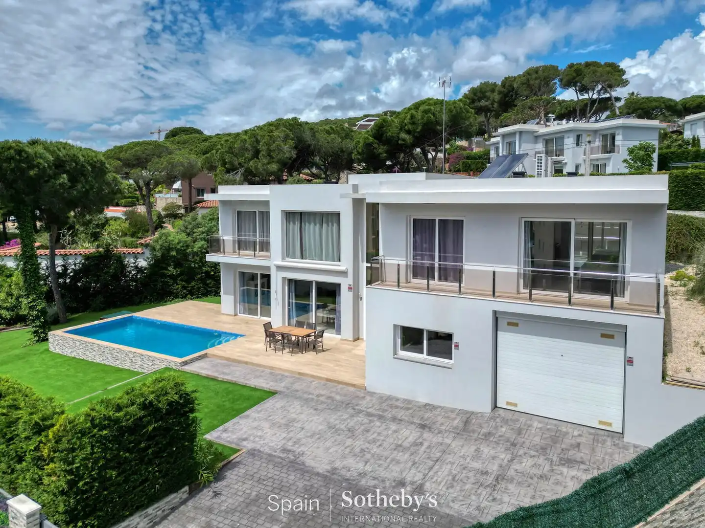 Casa con piscina in vendita a Carrer del Puigmal, imagen 4