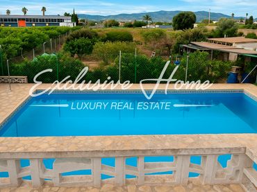 Villa con piscina in vendita a Partida Collet 116