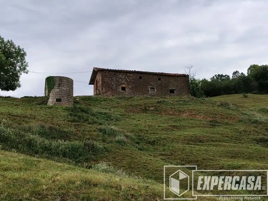 Residencial en venda en Liérganes
