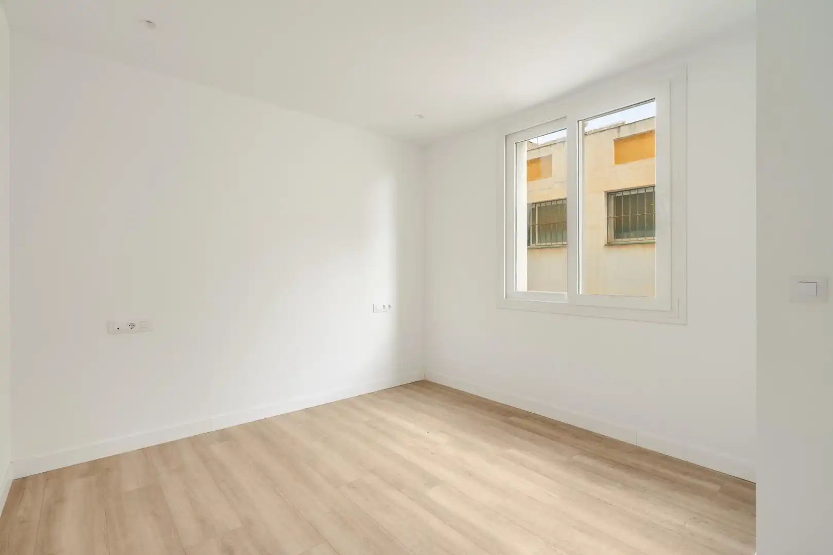 Flat with terrace for sale in Plaza Nogalera, imagen 16