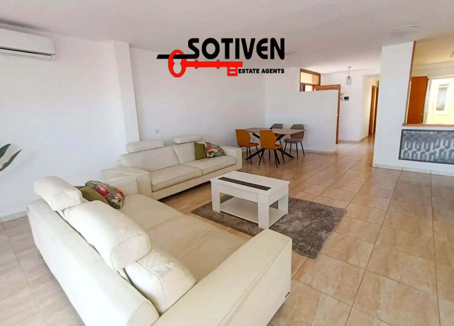 Casa o chalet de alquiler en AVENIDA KURT KONRAD, Playa Fañabé Alto