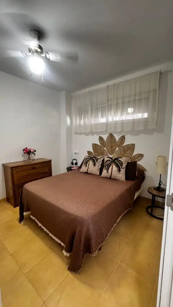 Apartamento de alquiler en Almerimar