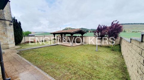 Foto 4 de Casa adosada en venta en Calle la Canal, Aguilar de Campoo, Palencia