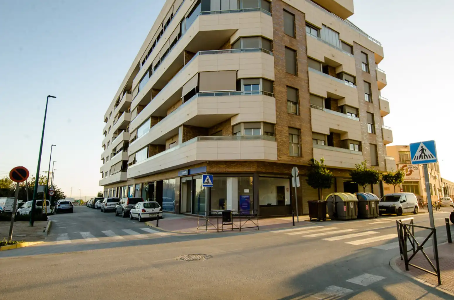 Local comercial en venta en CL VGEN DEL PILAR