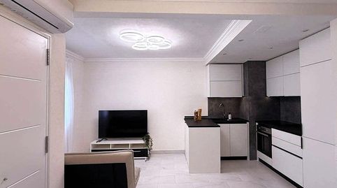 Casa adosada reformada 70 m2  terrazas en Calas Blancas. Varias terrazas, gran piscina comunitaria, cerca del centro y a tan solo, imatge 3