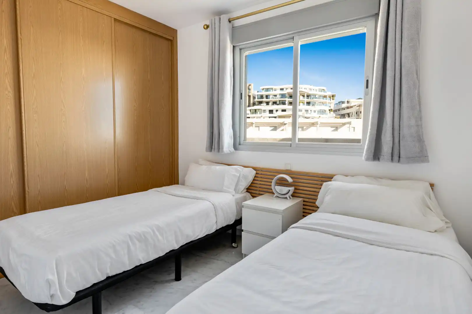 Schlafzimmer von Dachboden zum Verkauf in Mijas mit Klimaanlage, Heizung und Terrasse