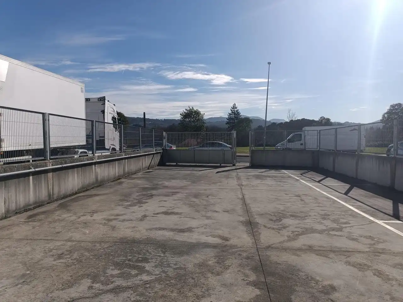 Industriegebäude zur Miete in Derio