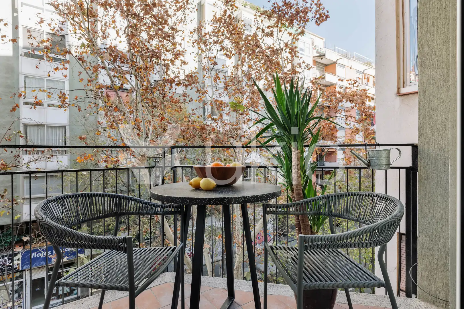 Terraza de Apartamento de alquiler en Barcelona con Aire acondicionado, Calefacción y Amueblado