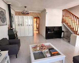Casa adosada en venda en Alicante / Alacant amb Aire condicionat, Terrassa i Balcó