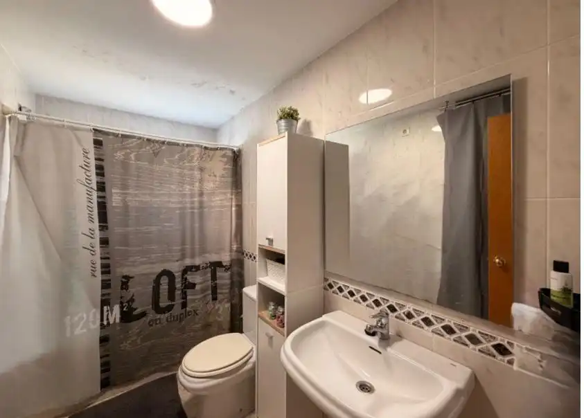 Baño de Casa o chalet en venta en Vilablareix con Aire acondicionado, Calefacción y Jardín privado