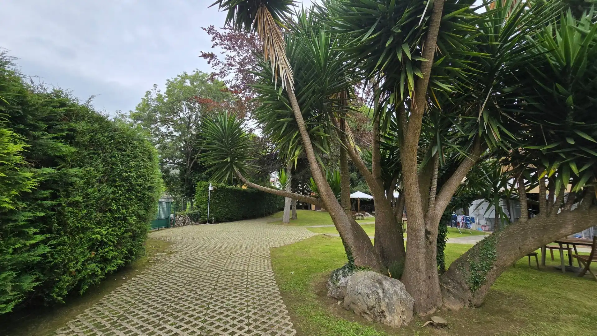 Jardí de Casa o xalet en venda en Llanes amb Calefacció, Jardí privat i Piscina