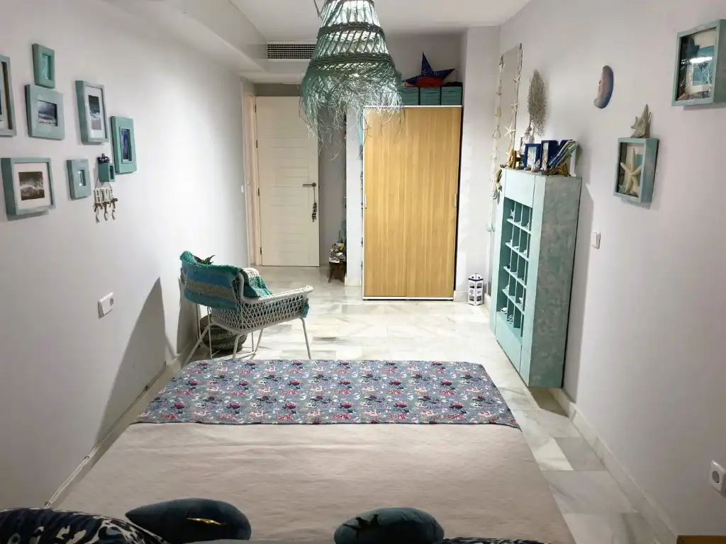 Dormitori de Apartament en venda en Garrucha amb Aire condicionat i Piscina comunitària