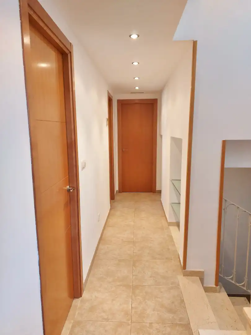 Casa o xalet en venda en La Pobla de Vallbona amb Aire condicionat, Calefacció i Jardí privat