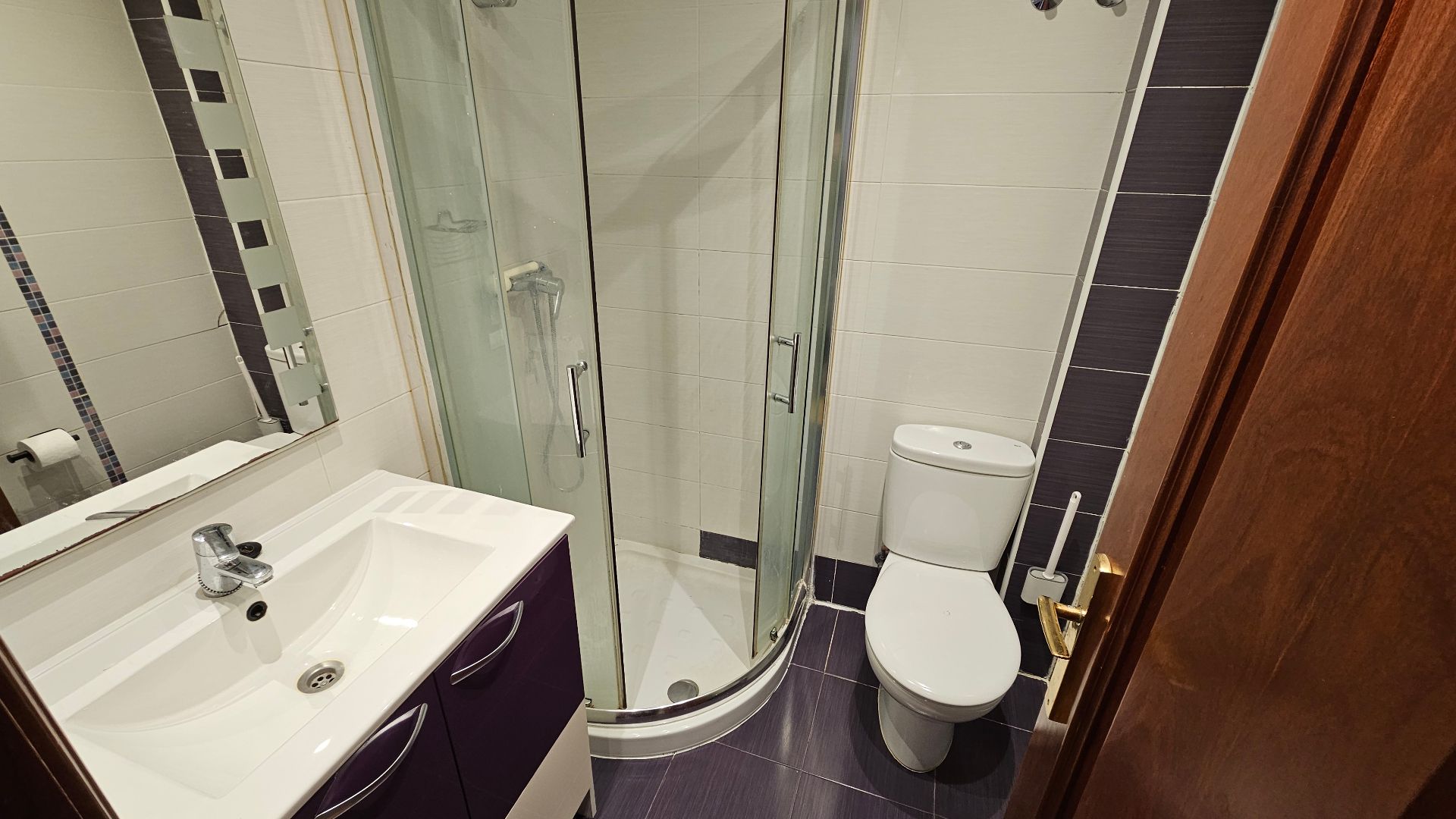 Bathroom of Flat for sale in Vitoria - Gasteiz  with Heating and Furnished