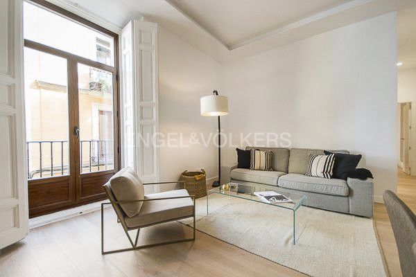 Living room of Apartment for sale in  Madrid Capital  with Air Conditioner, Heating and Parquet flooring