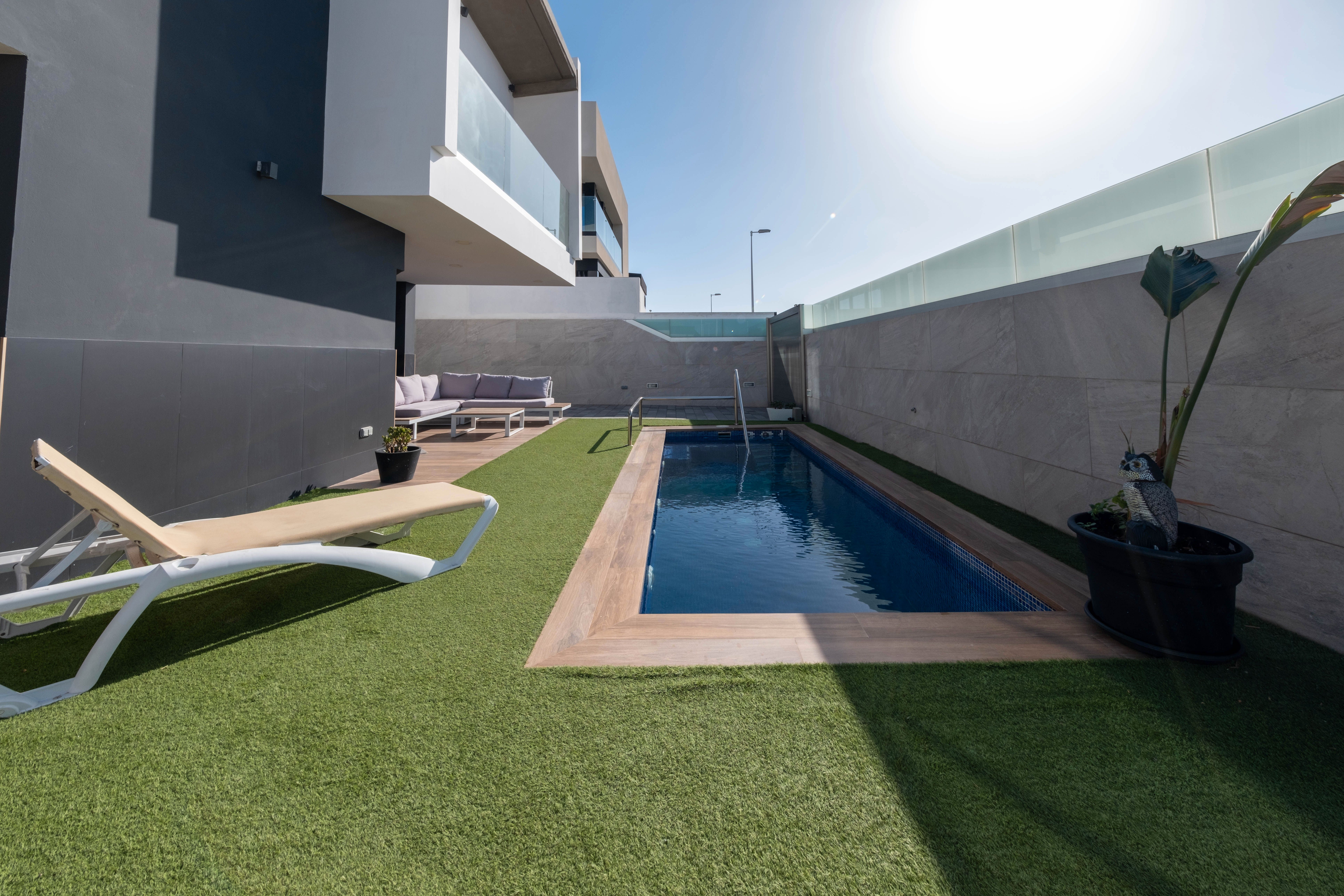 Piscina de Casa o xalet en venda en Telde amb Aire condicionat, Terrassa i Traster