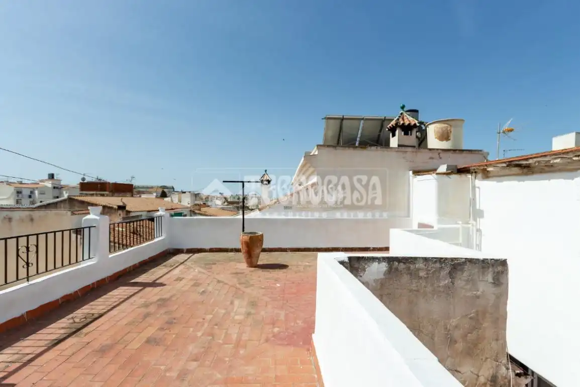 Terrasse von Einfamilien-Reihenhaus zum Verkauf in Vélez-Málaga mit Terrasse und Balkon