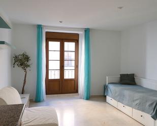 Study to rent in de la Palma, Universidad - Malasaña