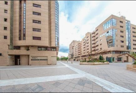 Vista exterior de Pis de lloguer en  Murcia Capital amb Aire condicionat i Terrassa