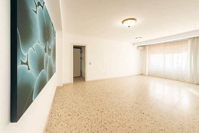 Piso en Venta en Campoamor