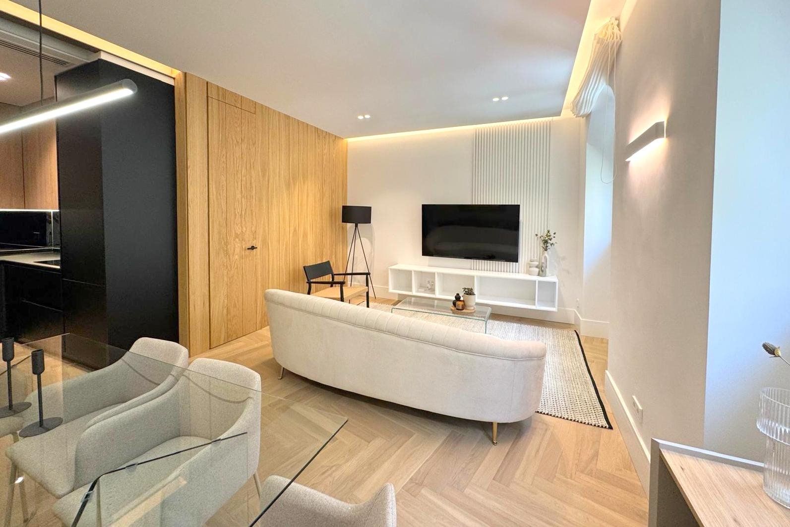 Sala de estar de Piso en venta en  Madrid Capital con Aire acondicionado y Calefacción