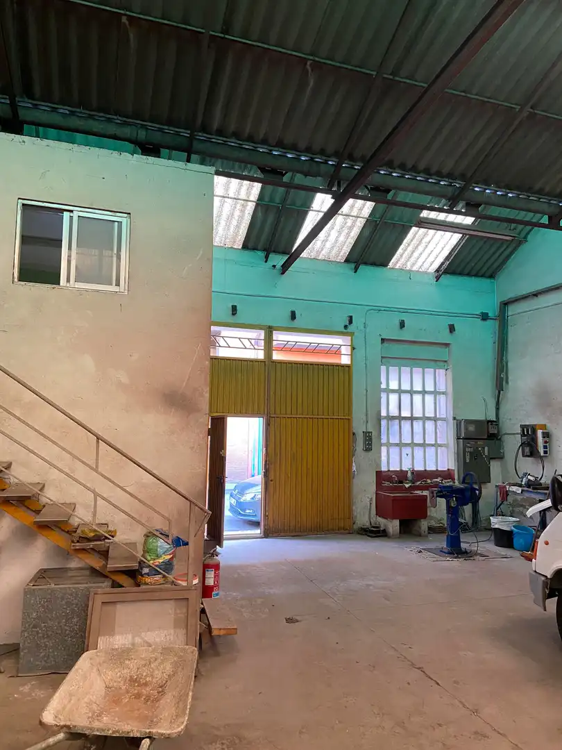 Gewerbefläche zum Verkauf in Carrer de la Batalla de Lepant