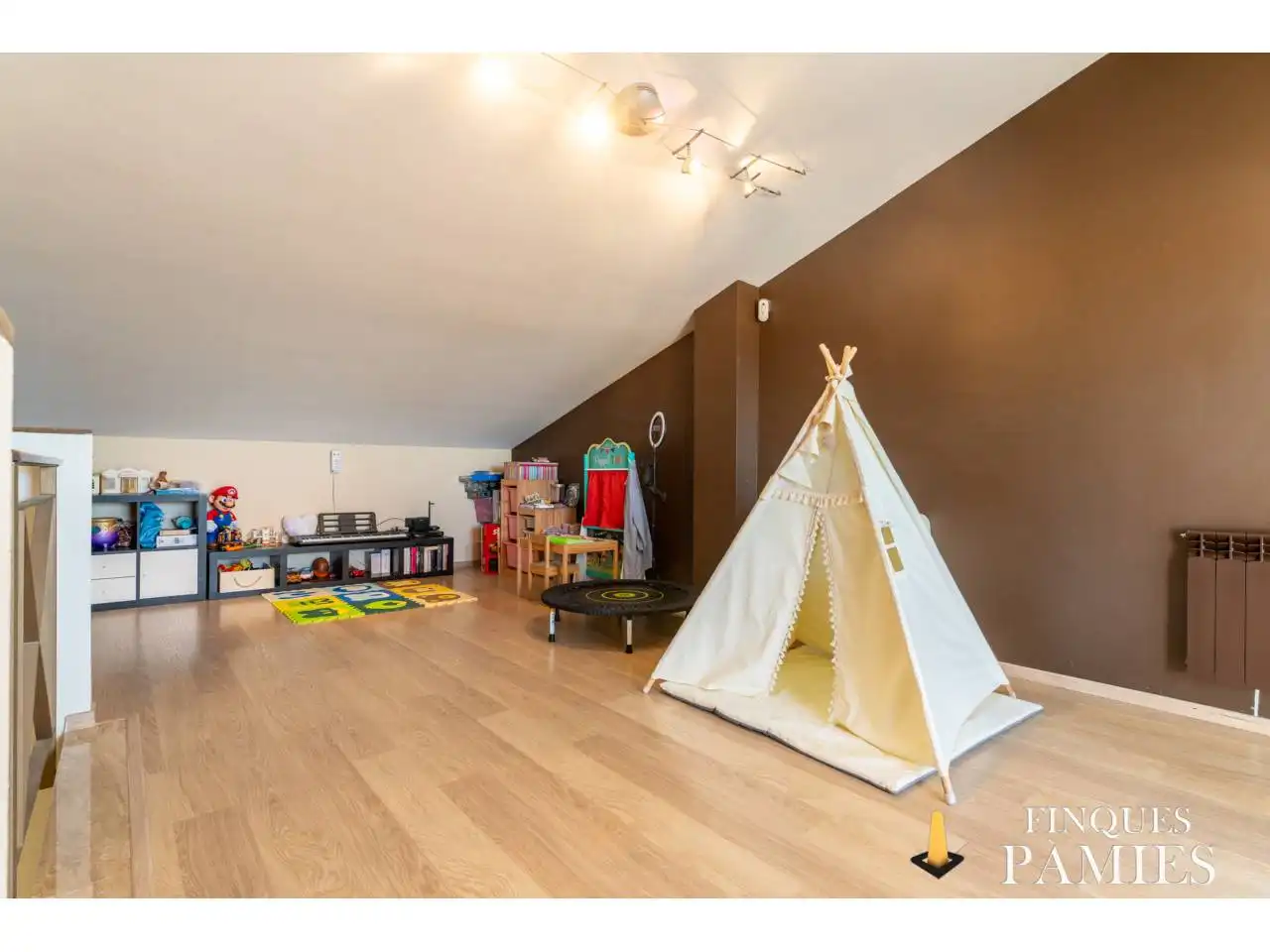 Casa adosada en venta en Riudoms con Aire acondicionado, Calefacción y Jardín privado