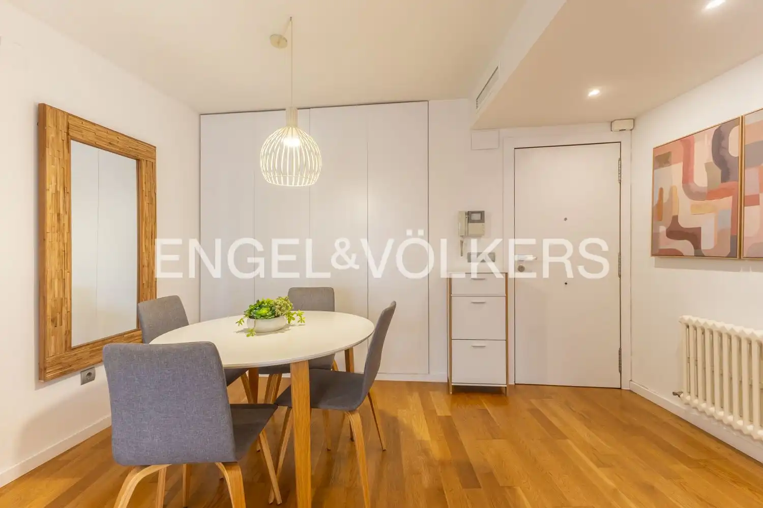 Dining room of Flat for rent in Valencia  with Air Conditioner, Heating and Parquet flooring