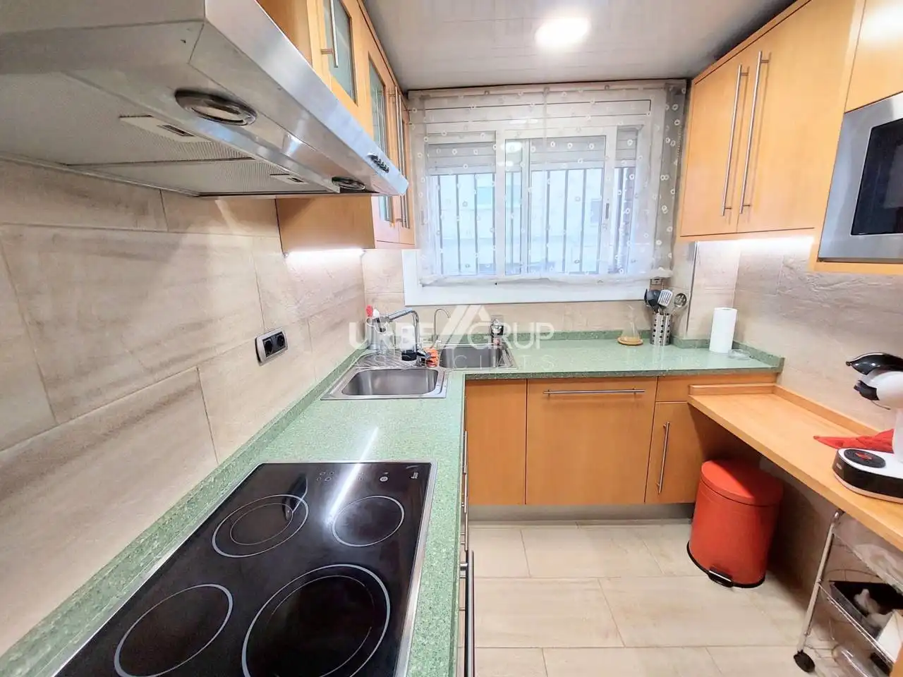 Piso con ascensor en venta en Nord-est
