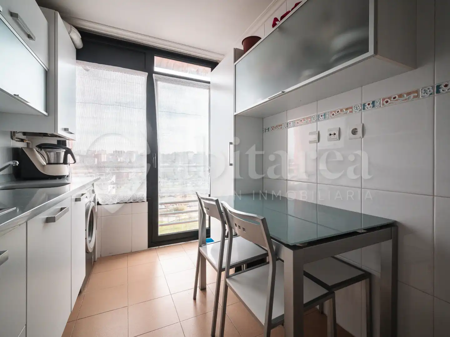 Küche von Maisonette zum Verkauf in Santander mit Heizung, Parkett und Abstellraum