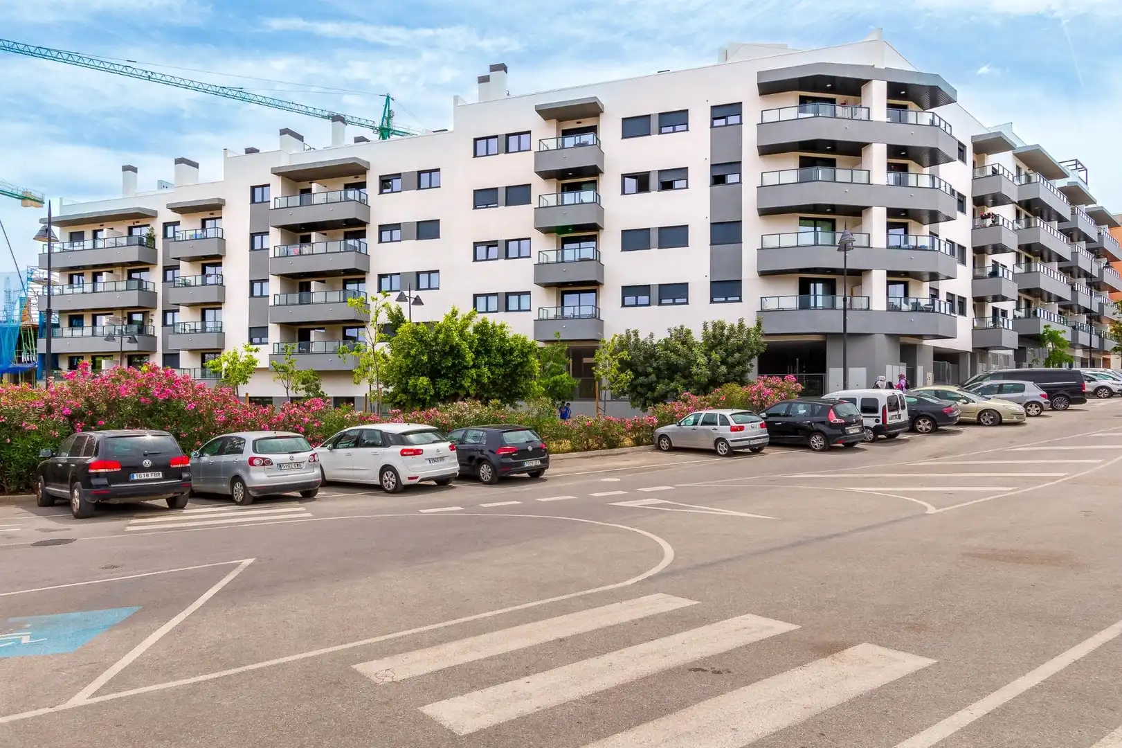 Vista exterior de Apartament en venda en Mijas amb Aire condicionat, Terrassa i Traster