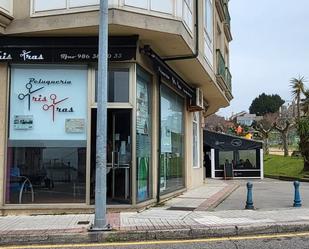 Premises to rent in Nigrán  with Air Conditioner and Furnished