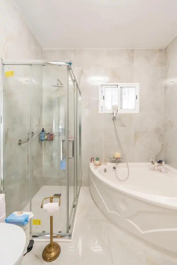 Baño de Casa o chalet en venta en Granadilla de Abona con Jardín privado, Terraza y Piscina