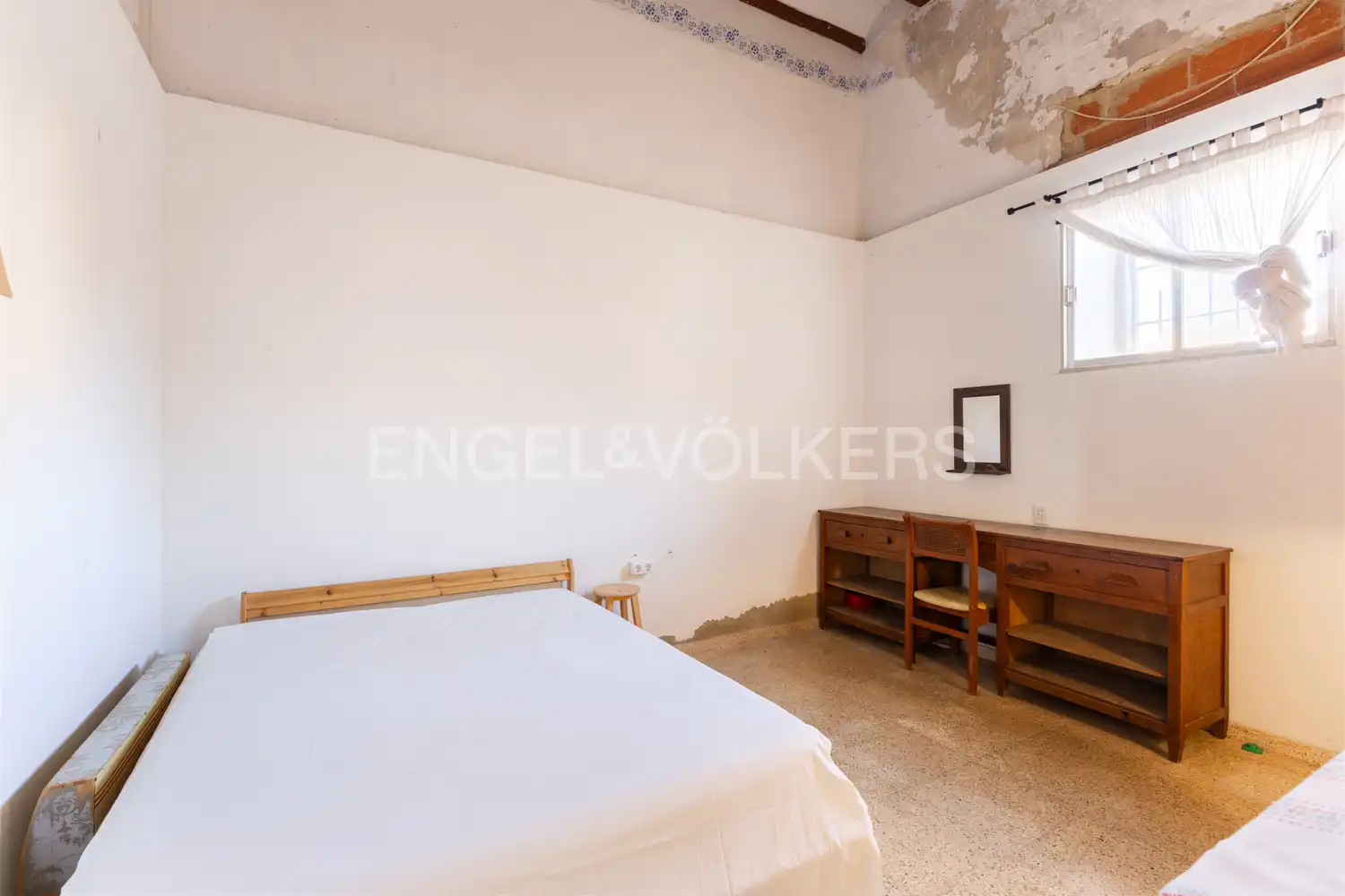 Habitación de Casa o chalet en venta en Llíria con Calefacción, Jardín privado y Parquet