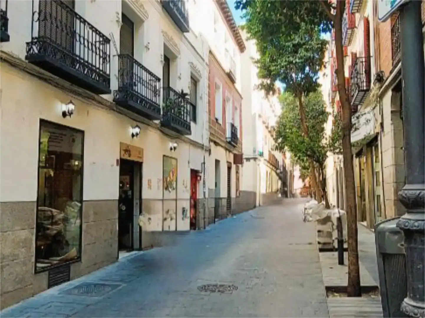 Vista exterior de Casa o xalet en venda en Madrid amb Aire condicionat, Traster i Moblat