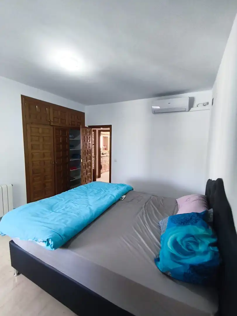 Schlafzimmer von Haus oder Chalet zum Verkauf in L'Alfàs del Pi mit Klimaanlage, Privatgarten und Terrasse