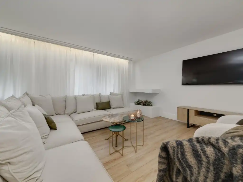 Apartament amb jardí en venda a Calle Caballero Rodas