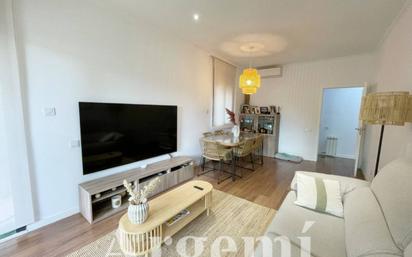 Living room of Flat for sale in Palau-solità i Plegamans  with Air Conditioner, Heating and Private garden