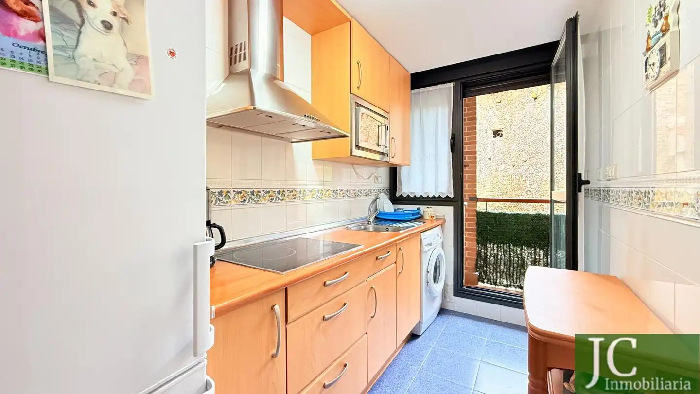 Cocina de Piso en venta en Limpias con Calefacción, Terraza y Amueblado